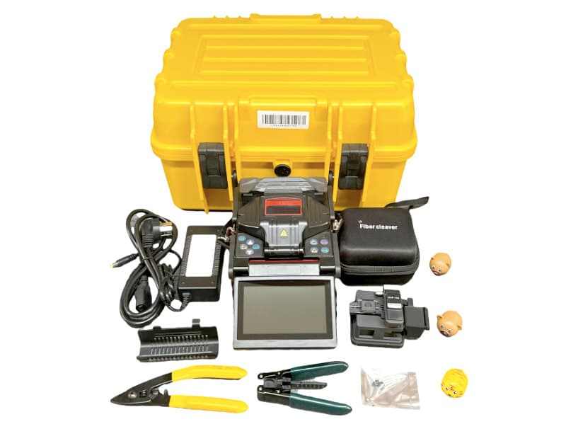 High precision core alignment single mode and multimode fibre fusion splicer plus accessories